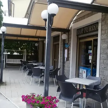 Turismo Hotel 2*
